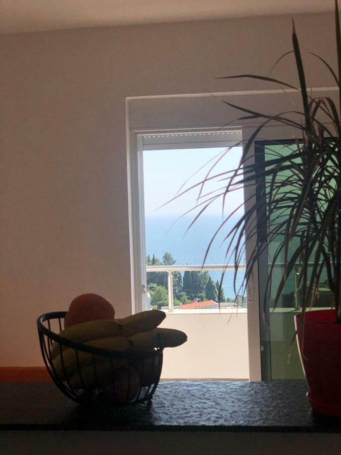 Apartmani Dini Ulcinj Exterior photo