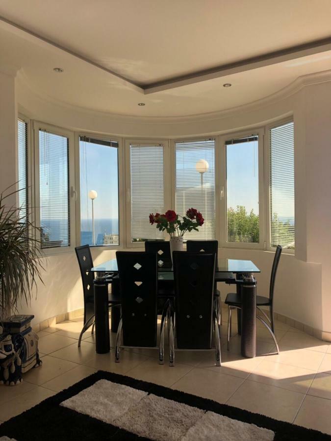 Apartmani Dini Ulcinj Exterior photo
