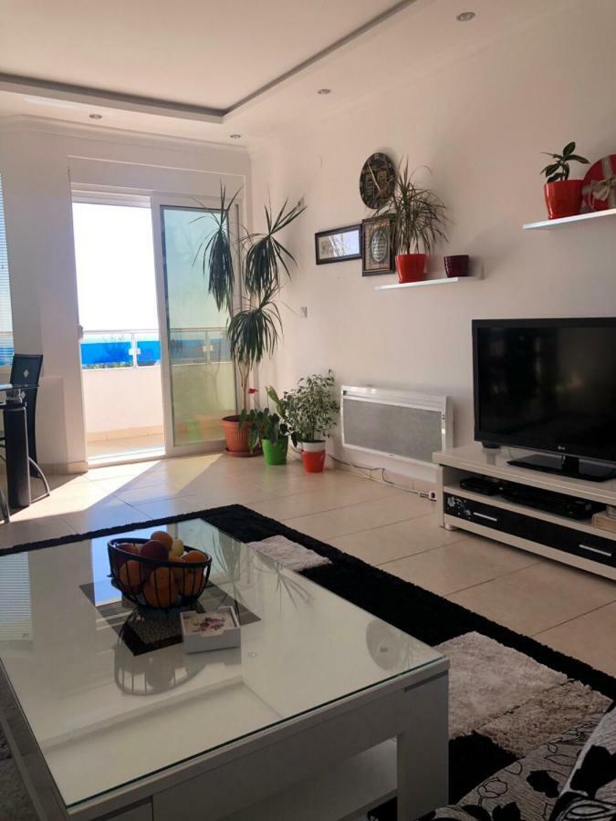 Apartmani Dini Ulcinj Exterior photo